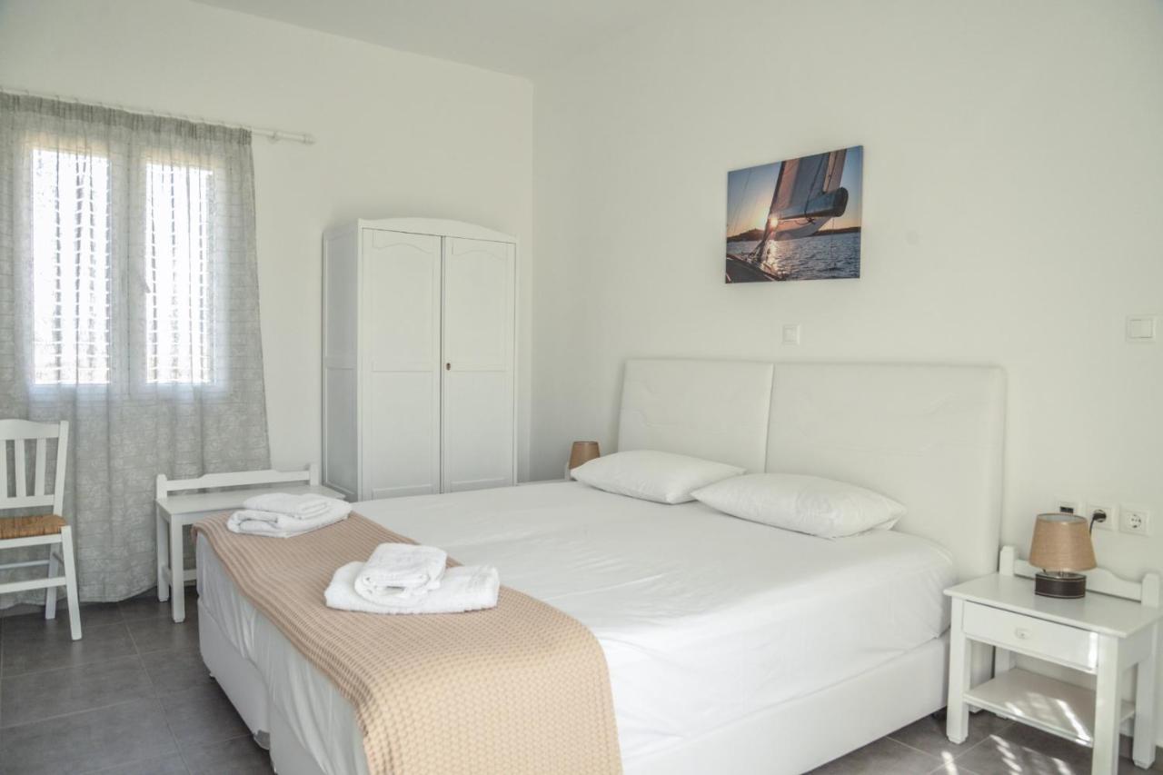 Zeras Apartments Адамас Екстер'єр фото